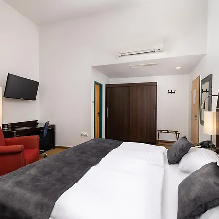 Matyas 3* Budapest