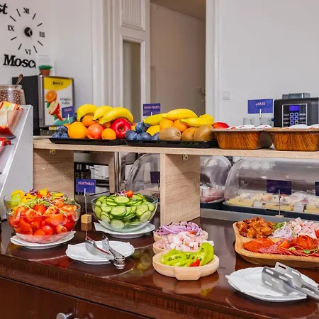 Matyas Hotel 3*
