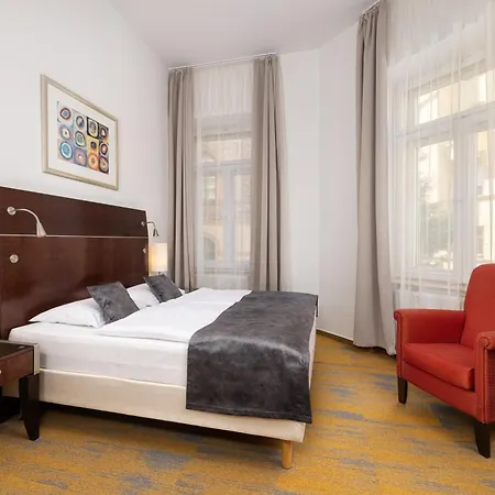 Hotel Matyas Budapest