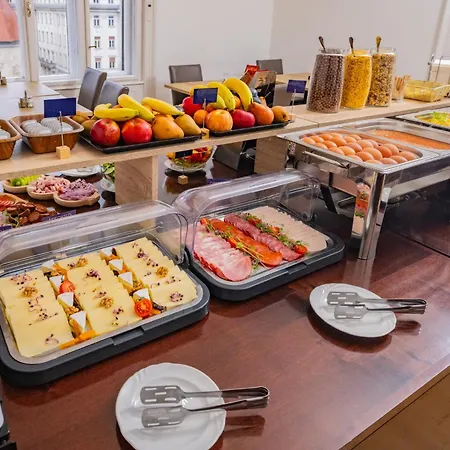 Hotel Matyas Budapest